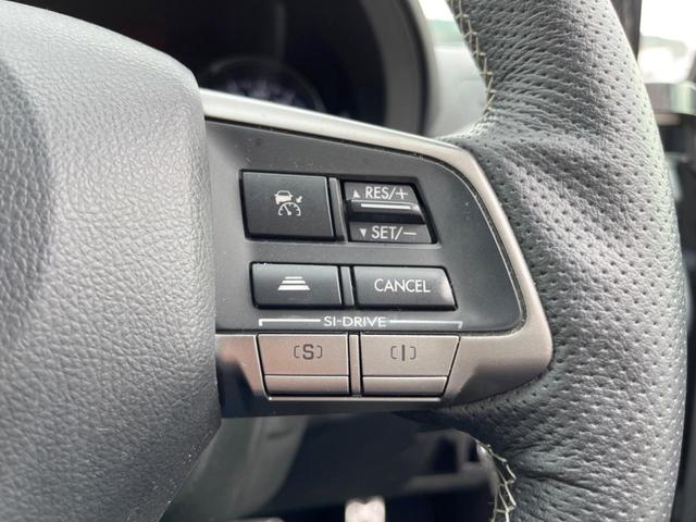 S-リミテッド 純正ナビ 4WD 衝突被害軽減装置 禁煙車 レーダークルーズコントロール バックカメラ Bluetooth再生 フルセグTV ETC パワーシート HIDヘッドライト デュアルオートエアコン(7枚目)