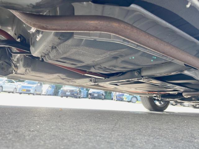 フィット ｅ：ＨＥＶクロスター　禁煙車　純正ナビ　バックカメラ　ＬＥＤヘッドライト　レーダークルーズコントロール　フルセグ　ＥＴＣ　Ｂｌｕｅｔｏｏｔｈ　ＤＶＤ再生（21枚目）