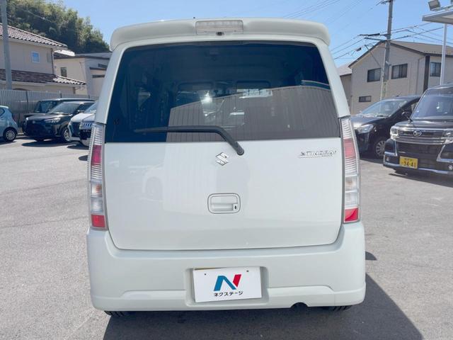 ワゴンＲ スティングレーＴ　禁煙車　ＨＤＤナビ　ドライブレコーダー　ＨＩＤヘッドライト　オートエアコン　ワンセグ　ＤＶＤ再生（4枚目）