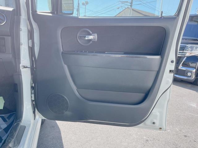 ワゴンＲ スティングレーＴ　禁煙車　ＨＤＤナビ　ドライブレコーダー　ＨＩＤヘッドライト　オートエアコン　ワンセグ　ＤＶＤ再生（8枚目）