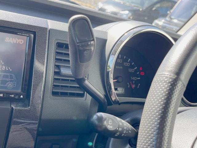 ワゴンＲ スティングレーＴ　禁煙車　ＨＤＤナビ　ドライブレコーダー　ＨＩＤヘッドライト　オートエアコン　ワンセグ　ＤＶＤ再生（35枚目）