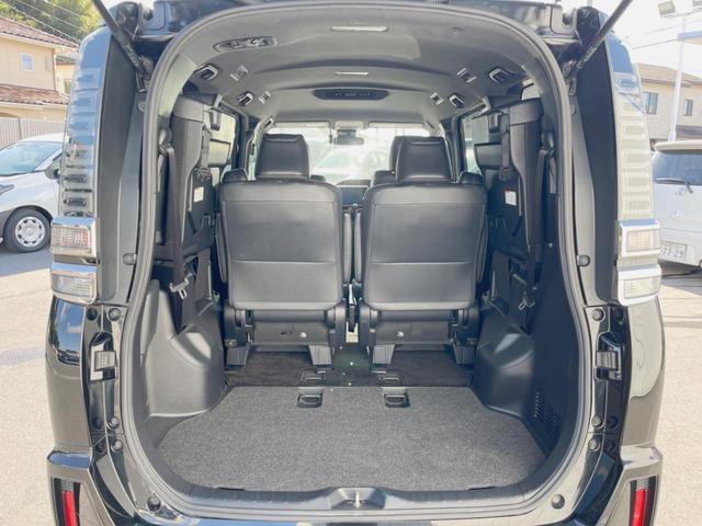 ヴォクシー ZS GRスポーツ 禁煙車 純正ナビ バックカメラ 両側電動スライドドア LEDヘッドライト Bluetooth ETC フルセグ 衝突軽減(12枚目)