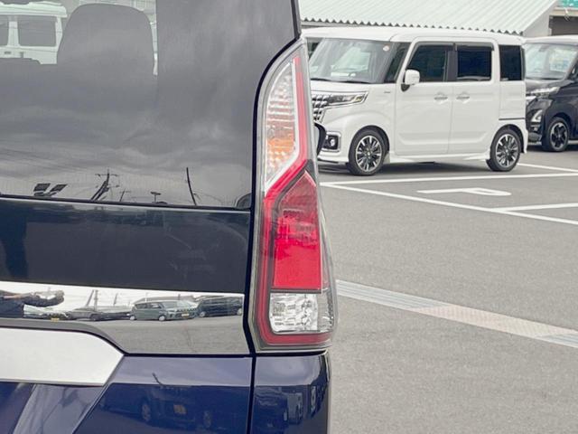 セレナ Ｓ　電動スライドドア　全周囲カメラ　衝突被害軽減システム　禁煙車　ＨＩＤヘッド　ビルトインＥＴＣ　オートライト　オートエアコン　Ｂｌｕｅｔｏｏｔｈ　フルセグ（58枚目）