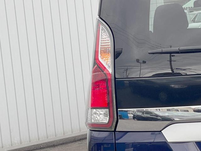 セレナ Ｓ　電動スライドドア　全周囲カメラ　衝突被害軽減システム　禁煙車　ＨＩＤヘッド　ビルトインＥＴＣ　オートライト　オートエアコン　Ｂｌｕｅｔｏｏｔｈ　フルセグ（59枚目）