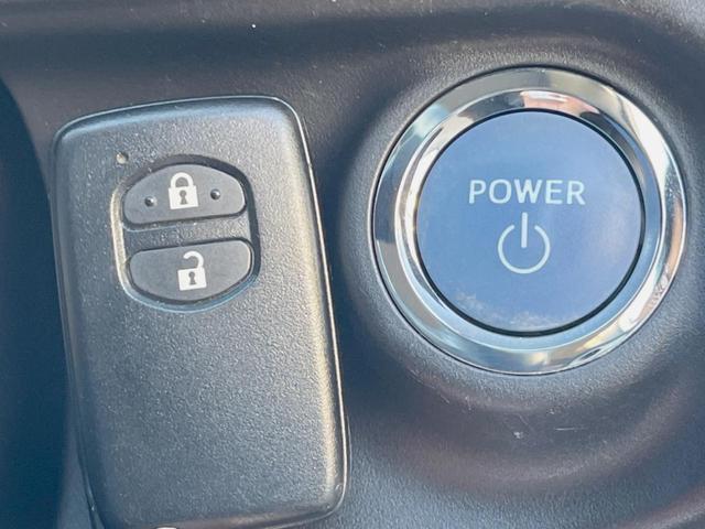 アクア Gブラックソフトレザーセレクション HDDナビ バックカメラ 禁煙車 スマートキー ETC オートライト オートエアコン 地デジ(7枚目)