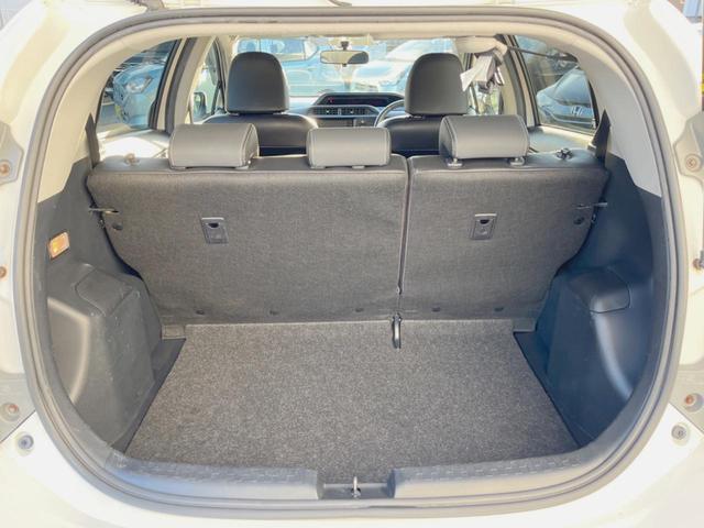 アクア Gブラックソフトレザーセレクション HDDナビ バックカメラ 禁煙車 スマートキー ETC オートライト オートエアコン 地デジ(32枚目)