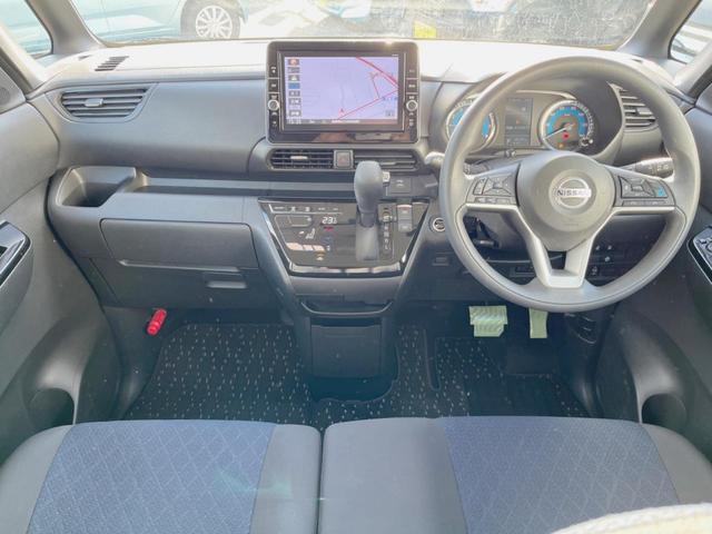 ルークス Ｘ　メモリーナビ　禁煙車　全周囲カメラ　インテリジェントエマージェンシーブレーキ　ハンズフリー両側電動ドア　ＬＥＤヘッド　インテリキー　電動パーキング＆オートホールド　オートエアコン　アームレスト（2枚目）