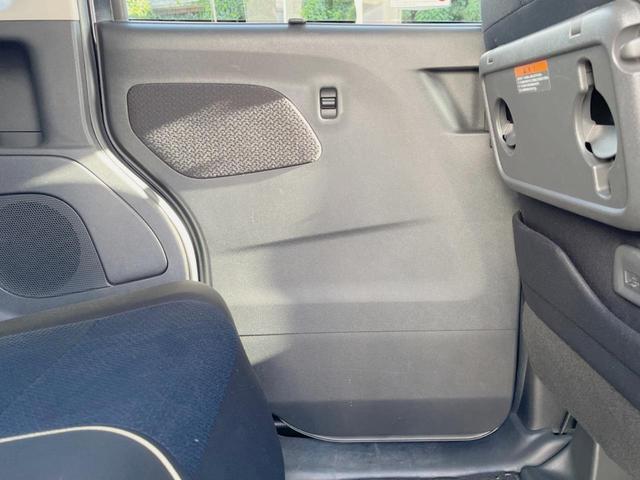 ルークス Ｘ　メモリーナビ　禁煙車　全周囲カメラ　インテリジェントエマージェンシーブレーキ　ハンズフリー両側電動ドア　ＬＥＤヘッド　インテリキー　電動パーキング＆オートホールド　オートエアコン　アームレスト（32枚目）