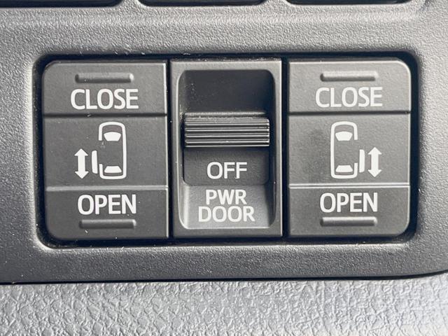 ノア Si ダブルバイビー 4WD 禁煙車 バックカメラ 純正SDナビ 後席モニター 両側電動スライドドア LEDヘッドライト ETC 衝突被害軽減システム レーダークルーズコントロールBluetooth フルセグ(6枚目)