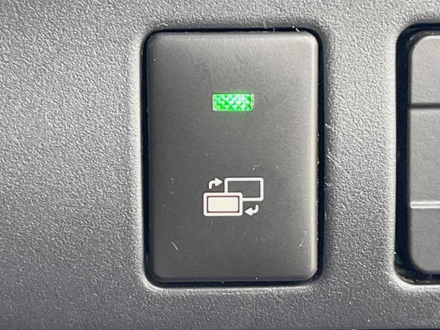 ノア Si ダブルバイビー 4WD 禁煙車 バックカメラ 純正SDナビ 後席モニター 両側電動スライドドア LEDヘッドライト ETC 衝突被害軽減システム レーダークルーズコントロールBluetooth フルセグ(39枚目)