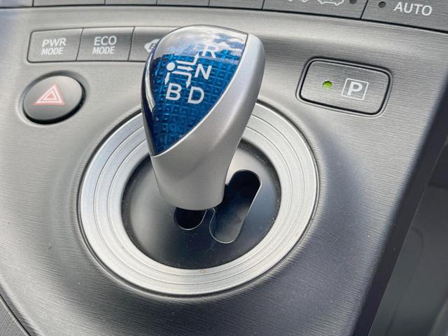 プリウス S 禁煙車 ストラーダナビ バックカメラ ETC スマートキー Bluetooth DVD再生(38枚目)