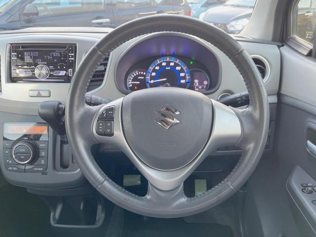 ステアリングも使用感が少なく、きれいな状態となっております♪