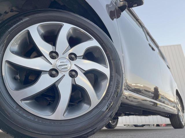 【純正アルミホイール】外観にマッチした純正アルミホイールを装着しております。各種社外アルミホイールや、スタッドレスタイヤも取扱いしております。是非ご相談ください♪