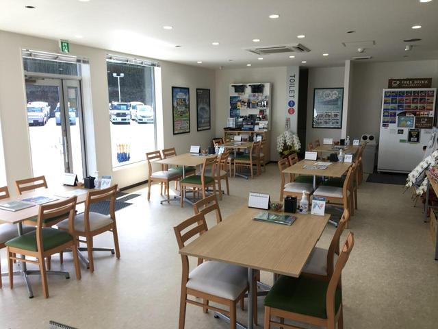 開放感のあるショールームでゆっくりとお過ごしいただけます。