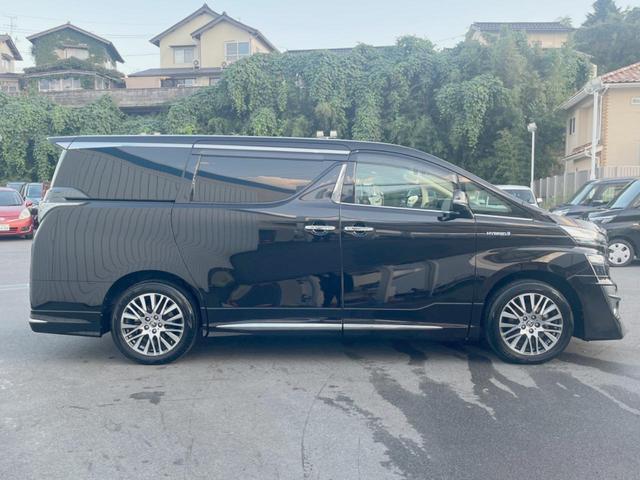 ヴェルファイアハイブリッド V Lエディション 4WD 禁煙車 純正ナビ 後席モニター サンルーフ モデリスタエアロ 両側電動スライドドア LEDヘッドライト JBL パワーバックドア レーダークルーズコントロール ETC Bluetooth(70枚目)