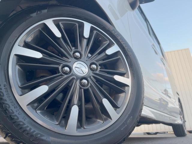 【純正１５インチアルミホイール】外観にマッチした純正アルミホイールを装着しております。各種社外アルミホイールや、スタッドレスタイヤも取扱いしております。是非ご相談ください♪