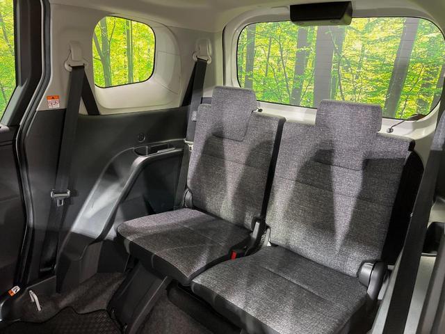 シエンタ Z 純正10.5型ナビ 両側電動スライド フリップダウン 全周囲カメラ 衝突軽減装置 レーダークルーズ 禁煙車 レーンキープ スマートキー LEDヘッド ETC オートマチックハイビーム オートライト(46枚目)