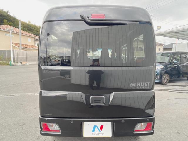 安心の最長１０年・走行無制限保証（有償）をご用意。保証内容も充実はもちろん、無料点検＆オイル交換や、年中無休の全国・２４時間ロードサービスも付帯されておりますのでご安心下さい。