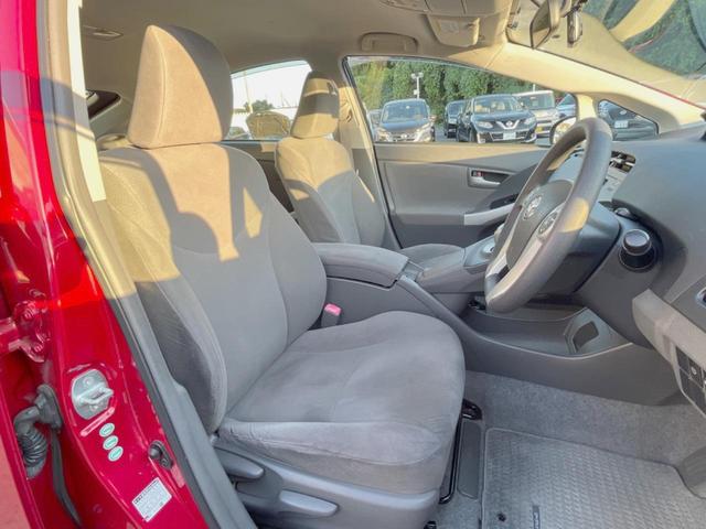 プリウス Sツーリングセレクション 純正ナビ バックカメラ 禁煙車 HIDヘッド フルセグ Bluetooth再生 ETC スマートキー オートライト/エアコン フォグランプ(12枚目)