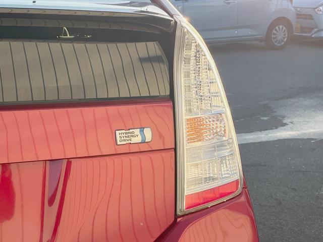 プリウス Sツーリングセレクション 純正ナビ バックカメラ 禁煙車 HIDヘッド フルセグ Bluetooth再生 ETC スマートキー オートライト/エアコン フォグランプ(19枚目)