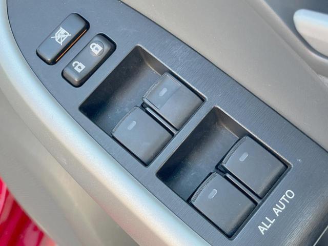 プリウス Sツーリングセレクション 純正ナビ バックカメラ 禁煙車 HIDヘッド フルセグ Bluetooth再生 ETC スマートキー オートライト/エアコン フォグランプ(32枚目)