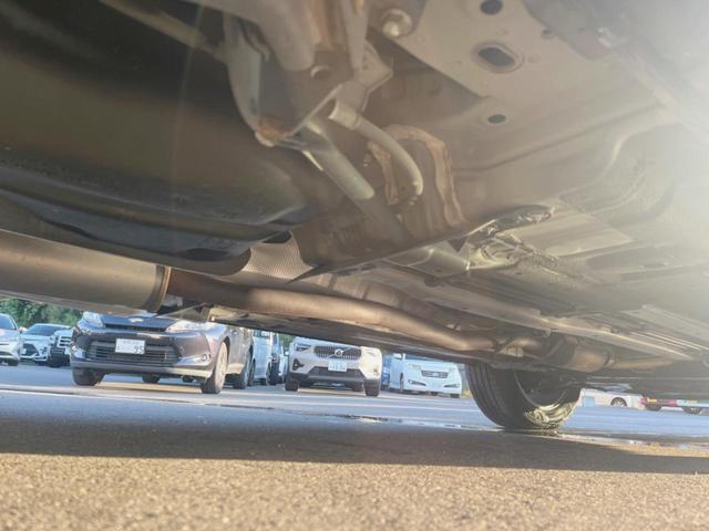 エクストレイル モード・プレミア　エマージェンシーブレーキパッケージ　純正ナビゲーション　アラウンドビューモニター　インテリジェントエマージェンシーブレーキ　シートヒーター　スマートキー　ＥＴＣ　アイドリングストップ機能　横滑り防止装置（26枚目）