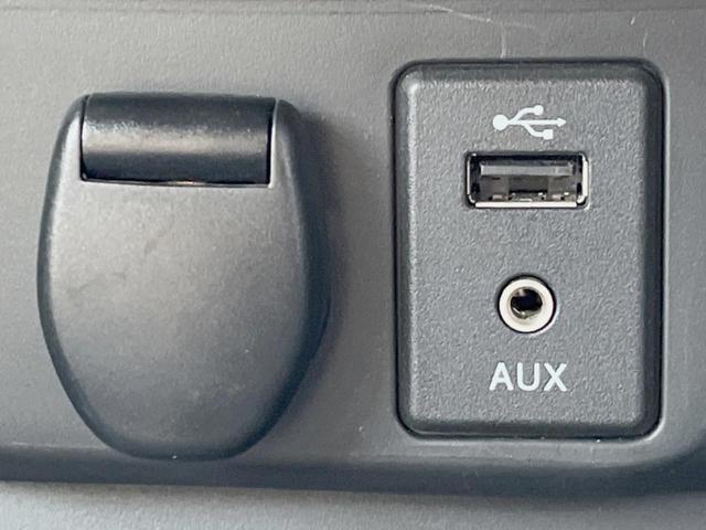 エクストレイル モード・プレミア　エマージェンシーブレーキパッケージ　純正ナビゲーション　アラウンドビューモニター　インテリジェントエマージェンシーブレーキ　シートヒーター　スマートキー　ＥＴＣ　アイドリングストップ機能　横滑り防止装置（49枚目）