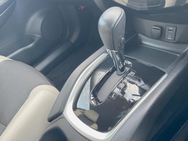 エクストレイル モード・プレミア　エマージェンシーブレーキパッケージ　純正ナビゲーション　アラウンドビューモニター　インテリジェントエマージェンシーブレーキ　シートヒーター　スマートキー　ＥＴＣ　アイドリングストップ機能　横滑り防止装置（50枚目）