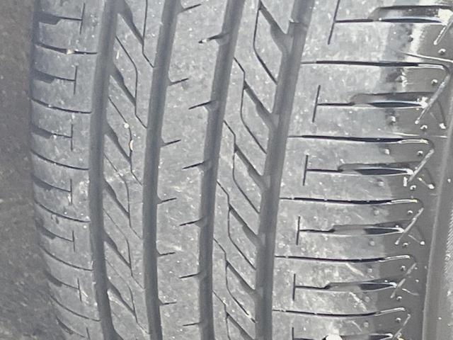 ヴェゼル ハイブリッドＺ・ホンダセンシング　４ＷＤ　禁煙車　ＳＤ純正ナビ　バックカメラ　ＥＴＣ　ＬＥＤヘッドライト　衝突被害軽減システム　レーダークルーズコントロール　シートヒーター　Ｂｌｕｅｔｏｏｔｈ　ＤＶＤ再生　フルセグ（56枚目）