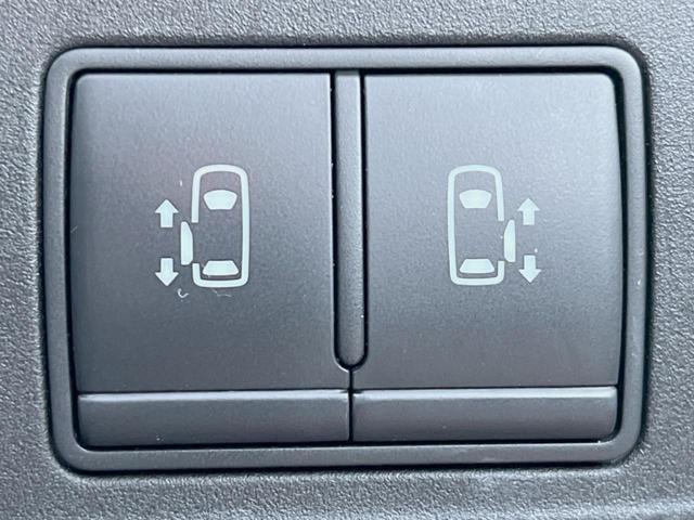 セレナ ハイウェイスター VセレクションII 禁煙車 ストラーダナビ バックカメラ ETC 両側電動スライドドア 後席モニター LEDヘッドライト クルーズコントロール Bluetooth DVD再生 フルセグ(6枚目)