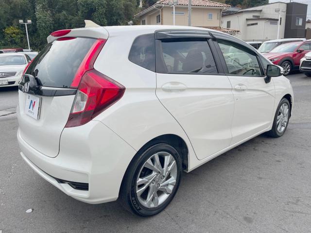 フィット 13G・L ホンダセンシング バックカメラ 衝突被害軽減システム レーダークルーズ コーナーセンサー LEDヘッド ビルトインETC 純正15インチアルミ オートハイビーム 車線逸脱警報 オートライト オートエアコン(11枚目)