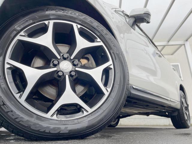 �y�����A���~�z�C�[���z�O�ςɃ}�b�`���������A���~�z�C�[���𑕒����Ă���܂��B�e��ЊO�A���~�z�C�[����A�X�^�b�h���X�^�C�����戵�����Ă���܂��B���񂲑��k����������