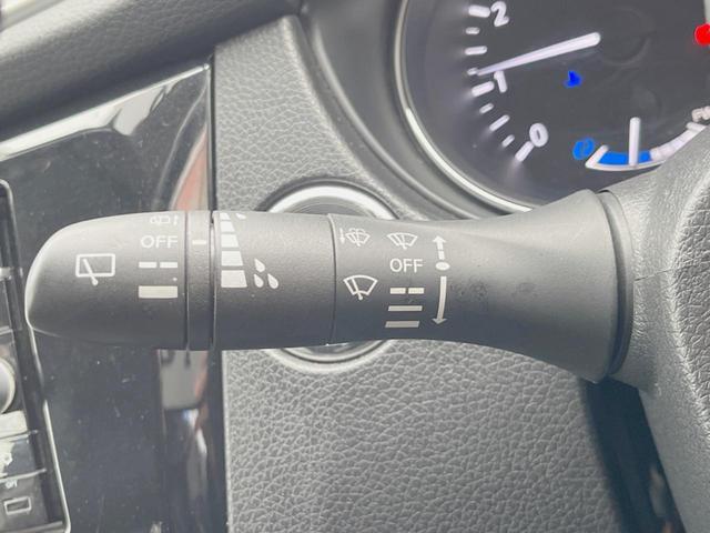 エクストレイル ２０Ｘ　ハイブリッド　エマージェンシーブレーキＰ　４ＷＤ　禁煙車　純正ナビ　バックカメラ　ＥＴＣ　ＬＥＤヘッドライト　シートヒーター　スマートキー　Ｂｌｕｅｔｏｏｔｈ　ＤＶＤ再生　フルセグ（39枚目）