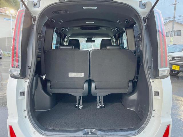 ���i�̂���������ʋ΁A���}���ɏ\���ȉ׎��X�y�[�X���m�ۂ��Ă���܂��B�Z�J���h�V�[�g��|���ƁA�傫�ȉו��̐ύڂ��\�ł���