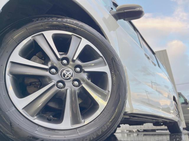 �y�����A���~�z�C�[���z�O�ςɃ}�b�`���������A���~�z�C�[���𑕒����Ă���܂��B�e��ЊO�A���~�z�C�[����A�X�^�b�h���X�^�C�����戵�����Ă���܂��B���񂲑��k����������