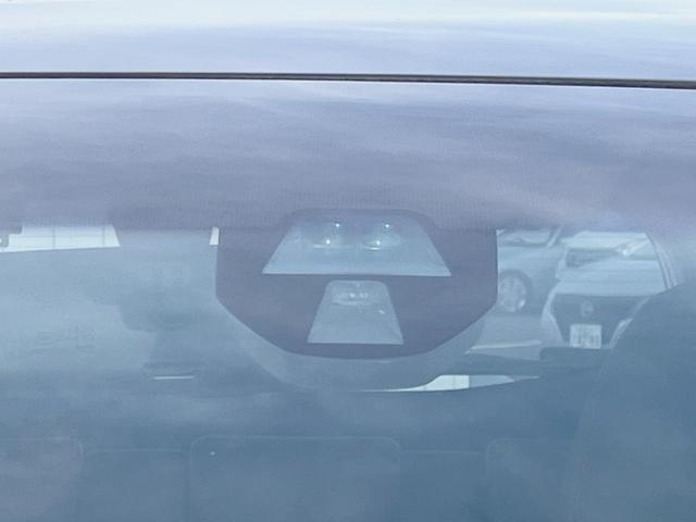 �y�V�e�B�u���[�L�A�N�e�B�u�V�X�e���z�ᑬ���s���ɑO���̎ԗ�����F�����A�Փ˂������Ȏ��͌x��ƃu���[�L�ŏՓˉ���Ɣ�Q�y�����A�V�X�g�B�����S�Ƀh���C�u�����y���݂��������܂��B