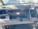 ｅ：ＨＥＶクロスター　禁煙車　純正ナビ　バックカメラ　ＬＥＤヘッドライト　レーダークルーズコントロール　フルセグ　ＥＴＣ　Ｂｌｕｅｔｏｏｔｈ　ＤＶＤ再生（32枚目）
