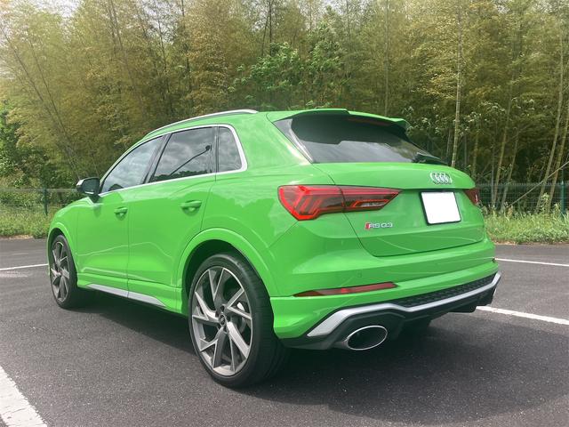 アウディ ＲＳ Ｑ３