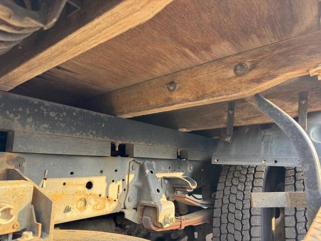 エルフトラック 超ロング 2.9t吊 5段クレーン ラジコン付き リアアウトリガー(9枚目)