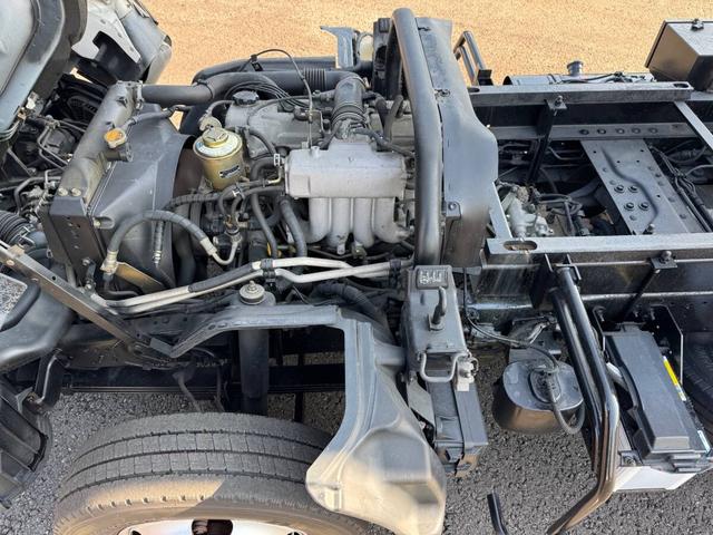 デュトロ 深ダンプ 5.8立米 観音扉 4枚扉(10枚目)