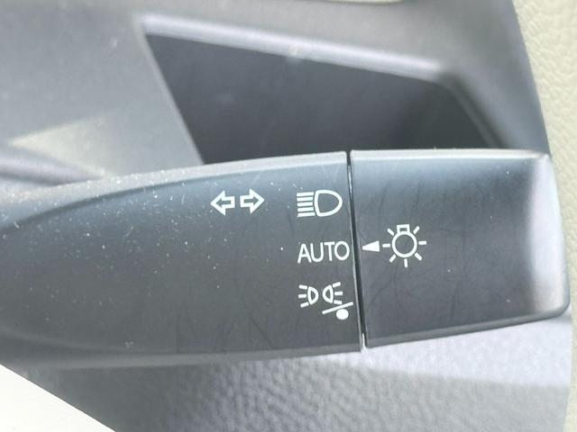 ワゴンＲスマイル Ｇ　２型　オートライト　スライドドア　プッシュスタート　オートエアコン　スズキセーフティーサポート　衝突被害軽減システム　アイドリングストップ　衝突安全ボディ　盗難防止システム　横滑り防止機能（10枚目）