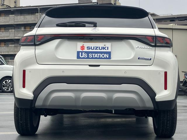 フロンクス １型　バックカメラ　オートライト　Ｂｌｕｅｔｏｏｔｈ　純正ナビ　プッシュスタート　シートヒーター　オートエアコン　スズキセーフティーサポート　衝突被害軽減システム　アイドリングストップ　横滑り防止機能（11枚目）