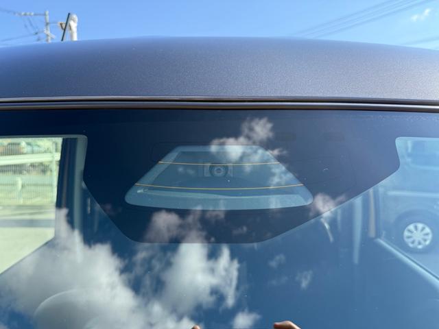 スペーシアギア ハイブリッドXZ デュアルセンサーブレーキサポートII、誤発進抑制機能、後方誤発進抑制機能、低速時ブレーキサポート(前進・後退)、標識認識機能、ヘッドアップディスプレイ、アダプティブクルーズコントロール(7枚目)