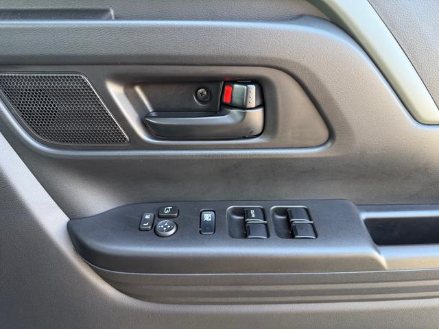 スペーシアギア ハイブリッドXZ デュアルセンサーブレーキサポートII、誤発進抑制機能、後方誤発進抑制機能、低速時ブレーキサポート(前進・後退)、標識認識機能、ヘッドアップディスプレイ、アダプティブクルーズコントロール(31枚目)