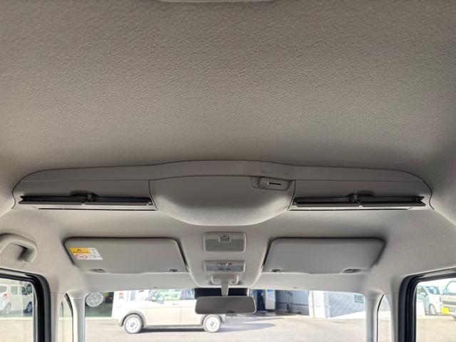 スペーシアギア ハイブリッドXZ ターボ デュアルセンサーブレーキサポートII、誤発進抑制機能、後方誤発進抑制機能、低速時ブレーキサポート(前進、後退)、パーキングセンサー(フロント、リヤ)、車線逸脱警報機能、車線逸脱抑制機能(13枚目)