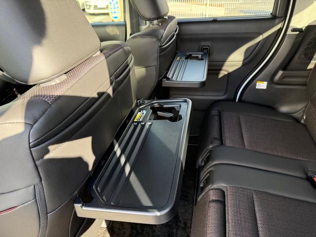 スペーシアカスタム ハイブリッドXSターボ デュアルセンサーブレーキサポートII、誤発進抑制機能、後方誤発進抑制機能、低速時ブレーキサポート(前進、後退)パーキングセンサー(フロント、リヤ)、車線逸脱警報機能、車線逸脱抑制機能、ふらつき警報機能(16枚目)