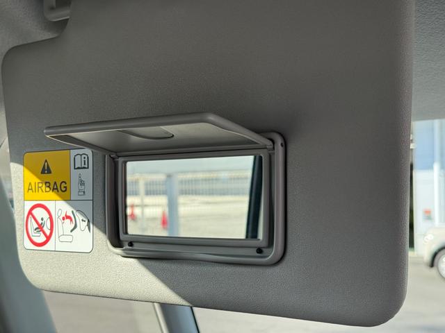 スペーシアカスタム ハイブリッドXSターボ デュアルセンサーブレーキサポートII、誤発進抑制機能、後方誤発進抑制機能、低速時ブレーキサポート(前進、後退)パーキングセンサー(フロント、リヤ)、車線逸脱警報機能、車線逸脱抑制機能、ふらつき警報機能(31枚目)