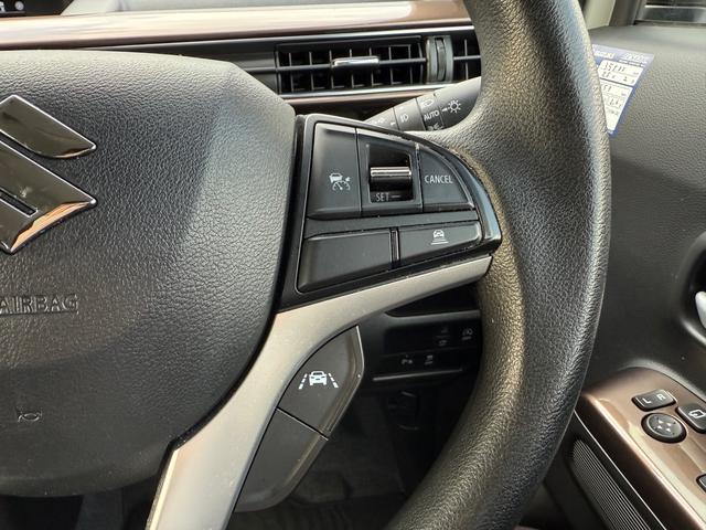 ワゴンＲカスタムＺ ハイブリッドＺＸ　デュアルカメラブレーキサポート、後退時ブレーキサポート、アダプティブクルーズコントロール（ＡＣＣ）、アイドリングストップシステム、運転席シートヒーター、マイルドハイブリッド、オートライトシステム（10枚目）