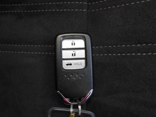 インサイト EX・ブラックスタイル ナビ・リアカメラ・ETC・ドラレコ前後・パワーシート・シートヒーター・ホンダセンシング・LEDヘッドライト・ワンオーナー(32枚目)