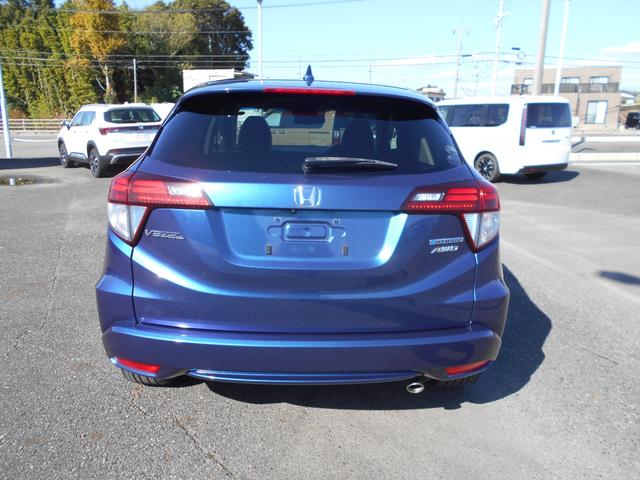 ヴェゼル ハイブリッドＺ・ホンダセンシング　ナビ・リアカメラ・フロントカメラ・ＥＴＣ・ＬＥＤヘッドライト・シートヒーター・ワンオーナー（3枚目）